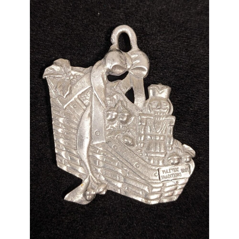 Vintage Longaberger‎ Yuletide Traditions Christmas Basket Nutracker Ornament
